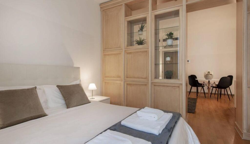 Milan Duomo Suites Bagian luar foto