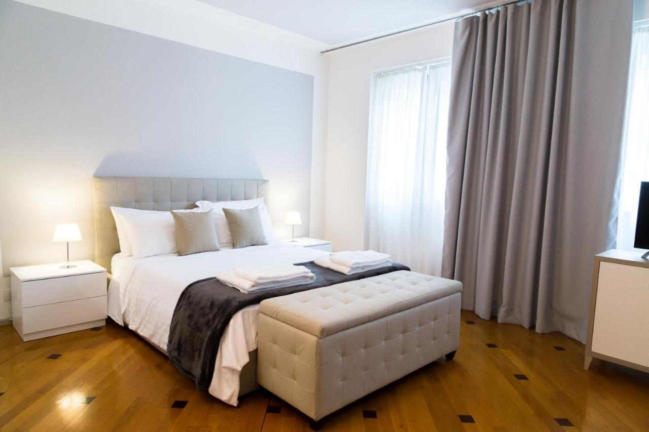 Milan Duomo Suites Bagian luar foto
