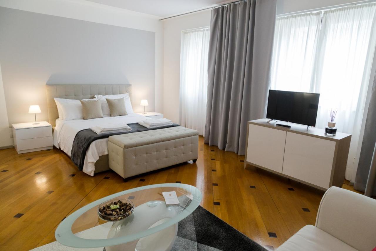 Milan Duomo Suites Bagian luar foto