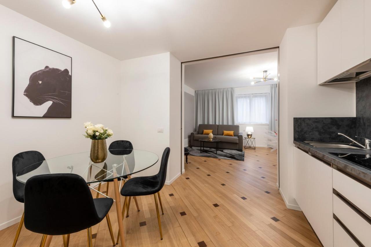 Milan Duomo Suites Bagian luar foto