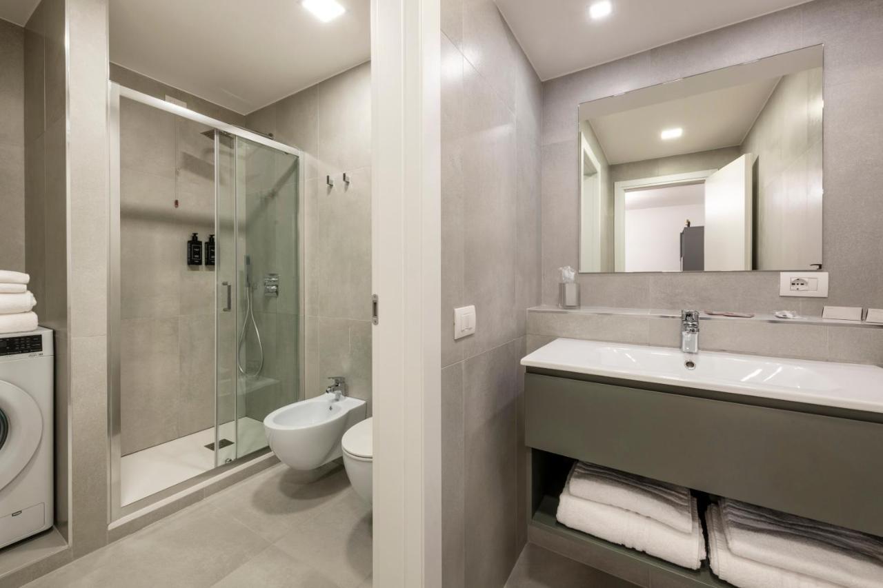 Milan Duomo Suites Bagian luar foto