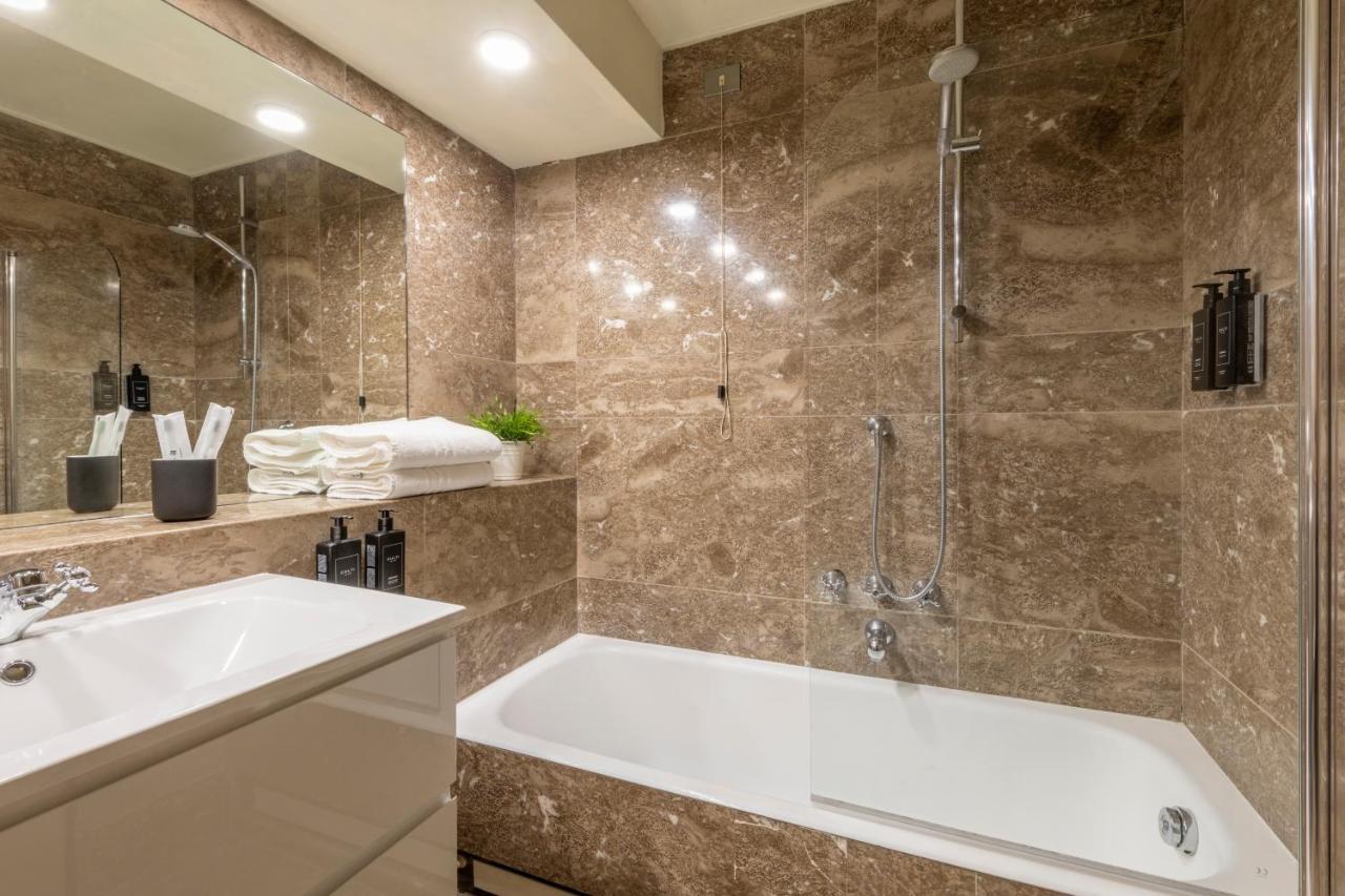 Milan Duomo Suites Bagian luar foto
