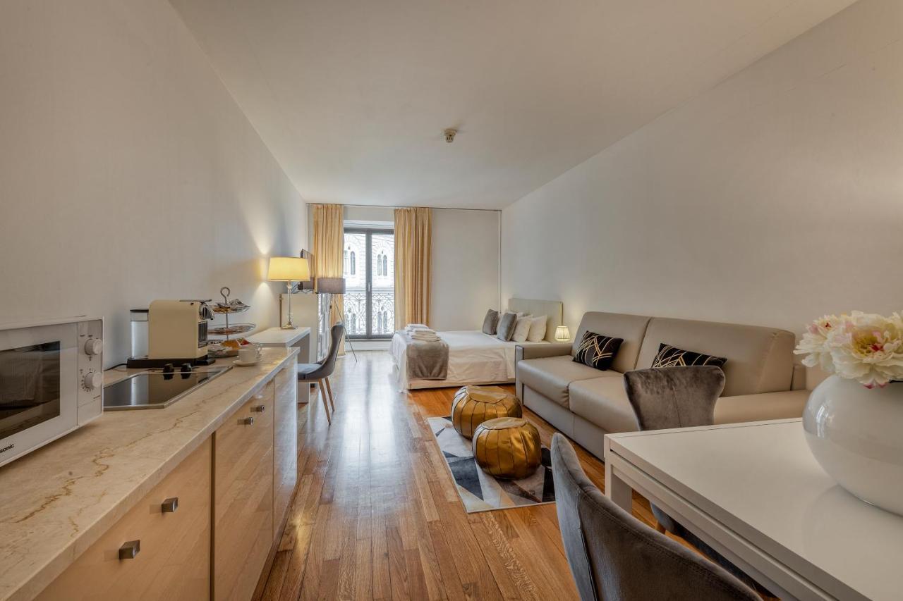 Milan Duomo Suites Bagian luar foto