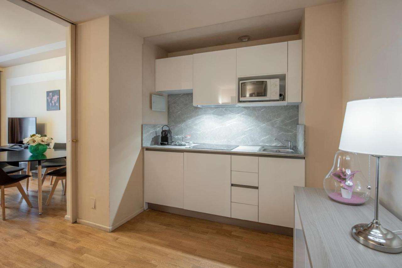 Milan Duomo Suites Bagian luar foto